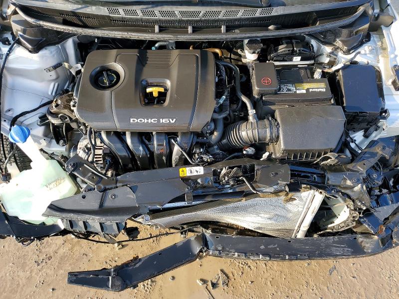 Фото 11 - KIA FORTE