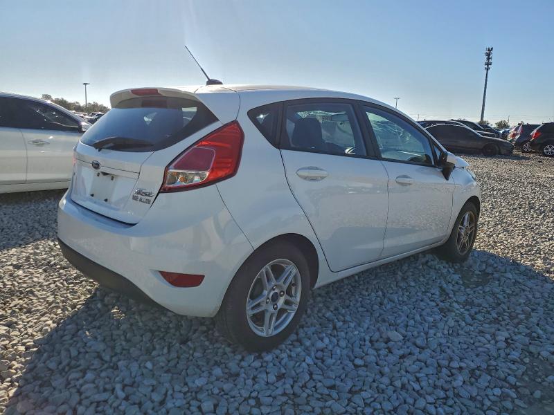 Фото 3 - FORD FIESTA