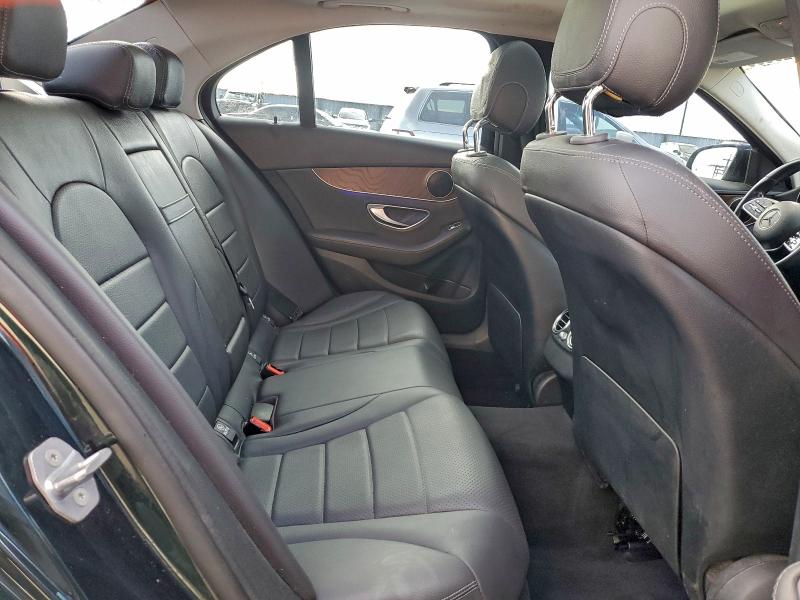 Фото 10 - MERCEDES-BENZ C-CLASS