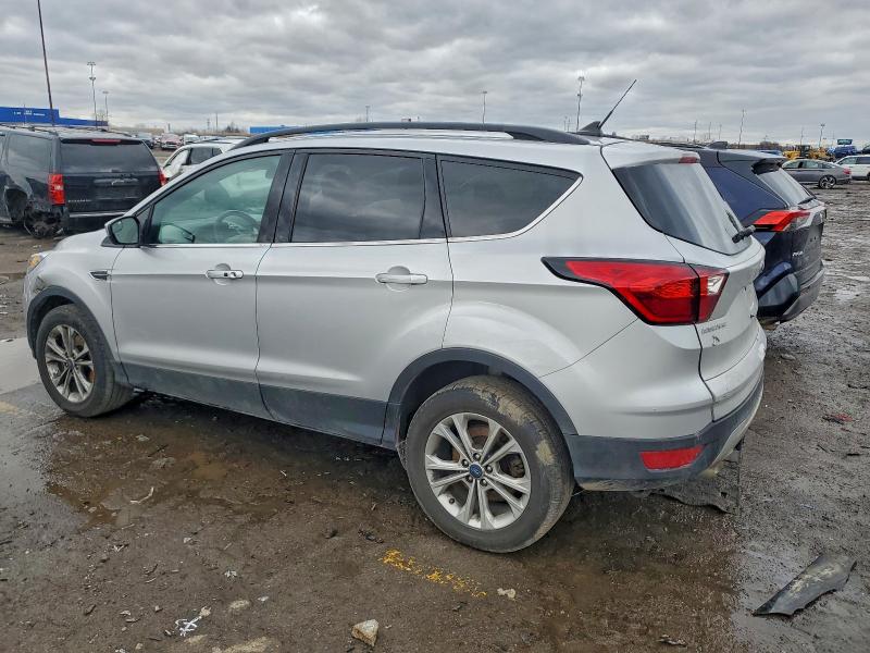 Фото 2 - FORD ESCAPE