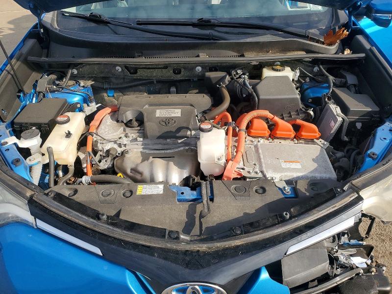 Фото 12 - TOYOTA RAV4