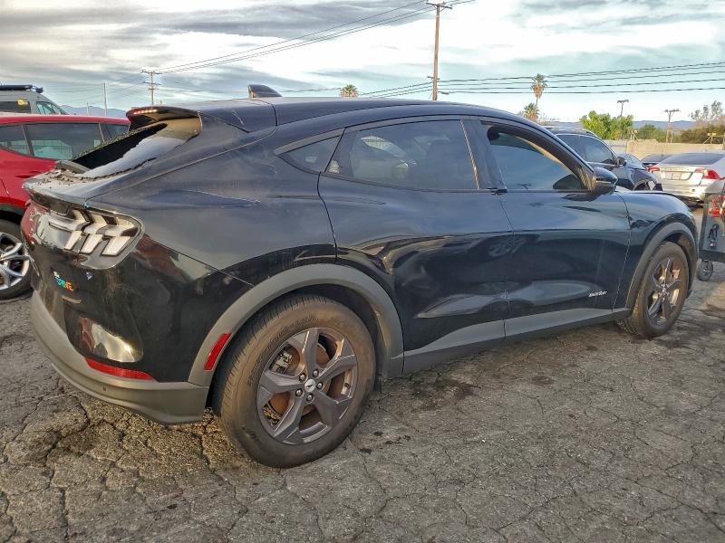 Фото 3 - FORD MUSTANG