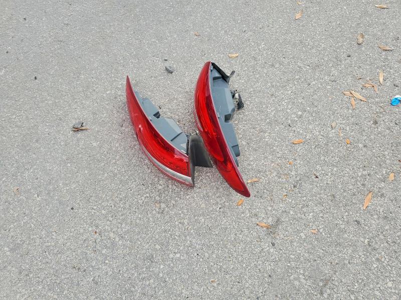 Фото 12 - FORD FUSION