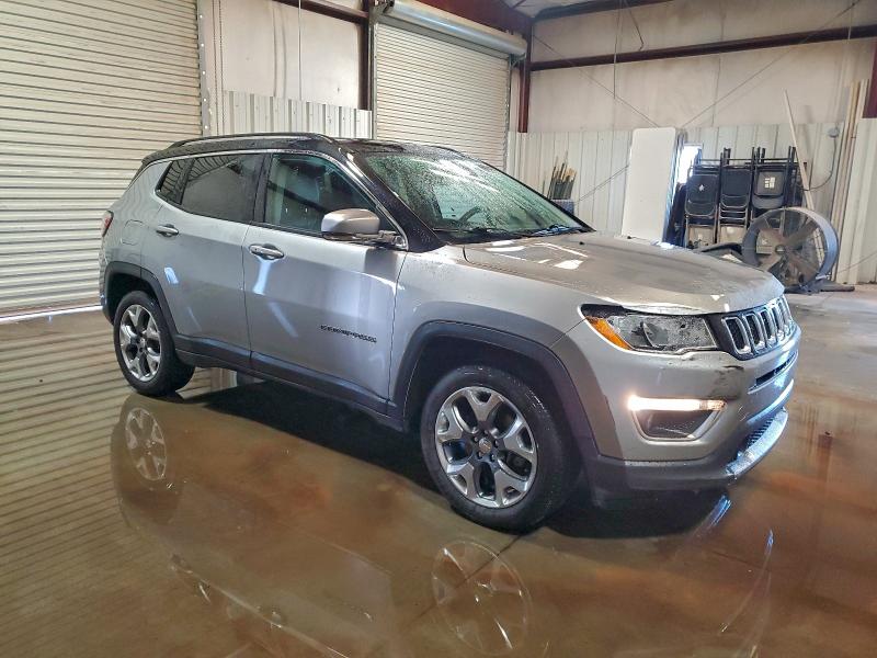 Фото 4 - JEEP COMPASS