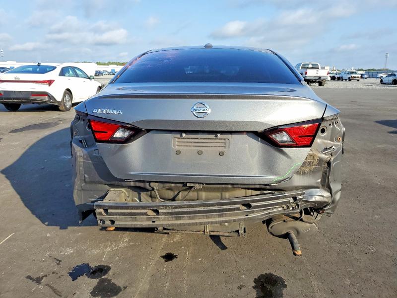 Фото 6 - NISSAN ALTIMA