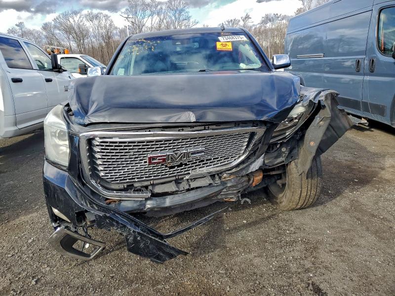 Фото 5 - GMC YUKON