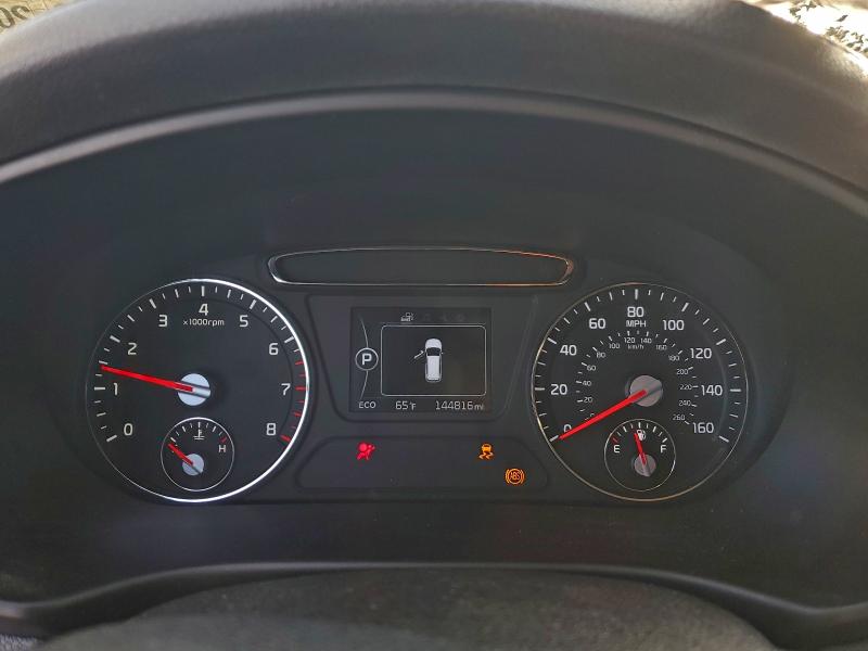 Фото 9 - KIA SORENTO