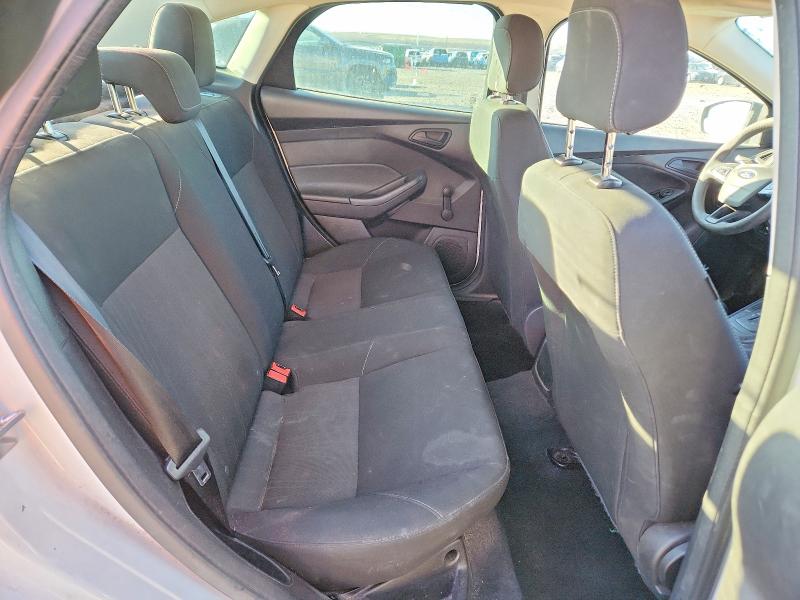 Фото 10 - FORD FOCUS