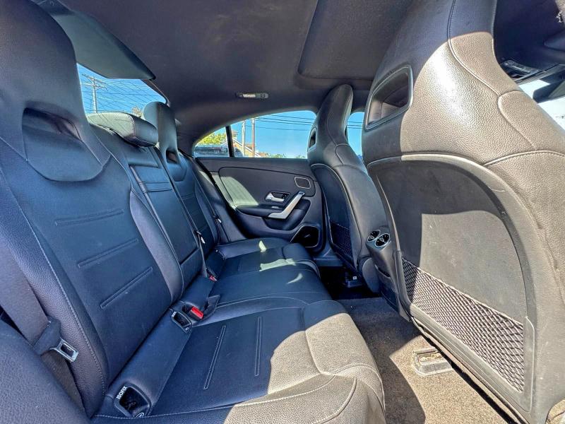 Фото 6 - MERCEDES-BENZ CLA-CLASS