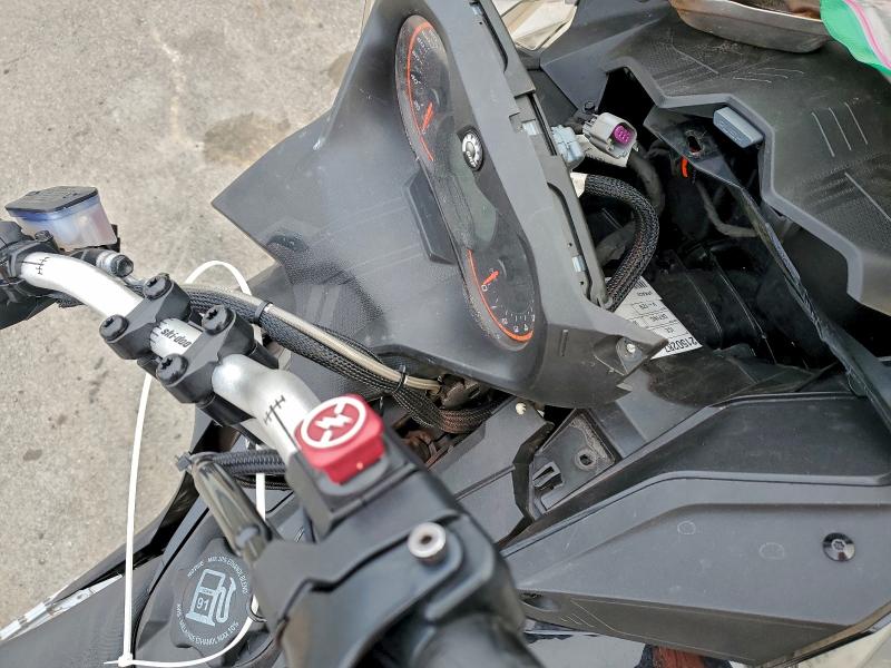 SKI-DOO SNOWMOBILE 2019