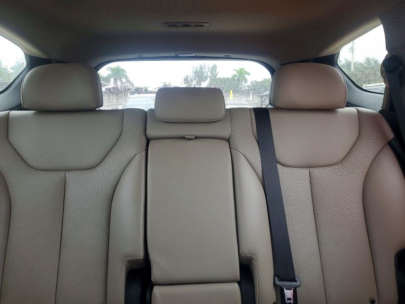 Фото 10 - HYUNDAI SANTA FE