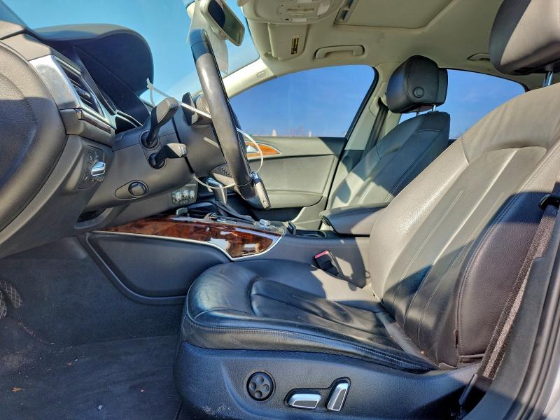 Фото 7 - AUDI A6