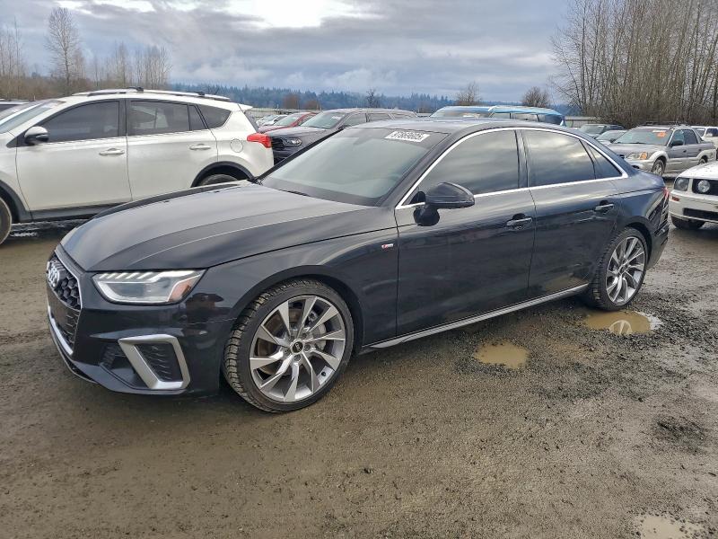 Фото 1 - AUDI A4