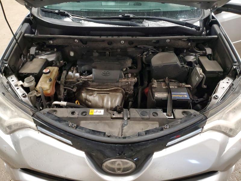 Фото 12 - TOYOTA RAV4