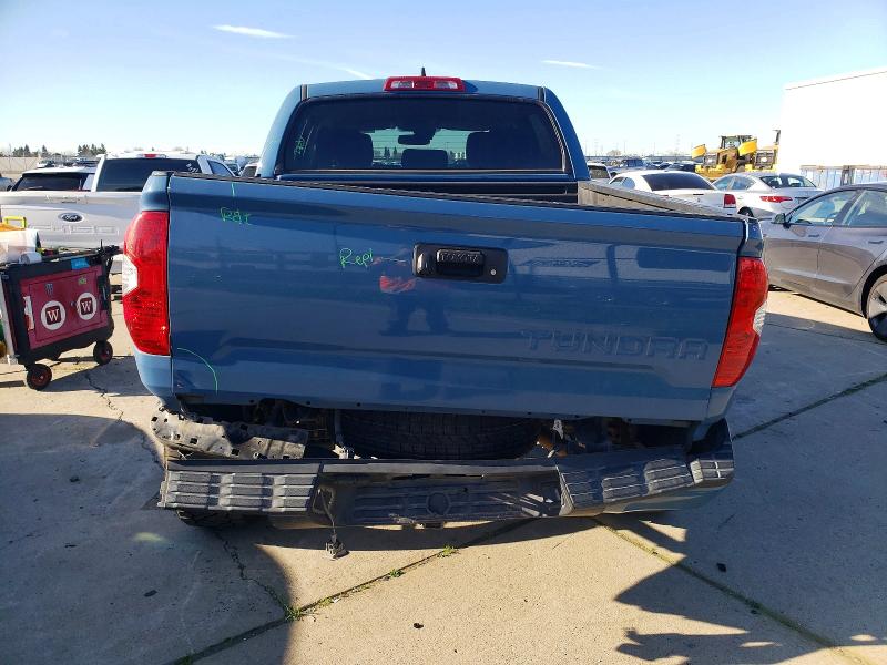 Фото 6 - TOYOTA TUNDRA