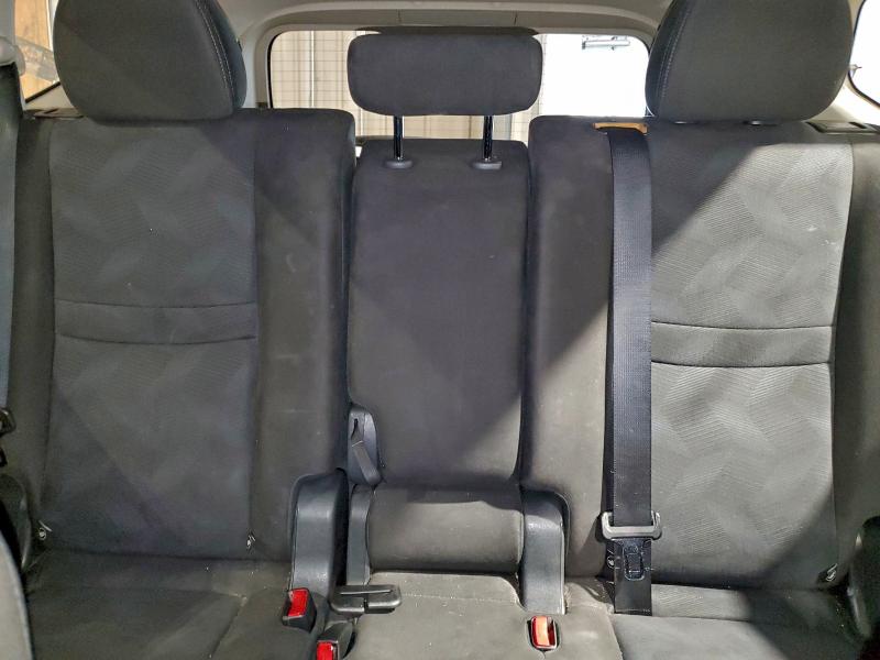 Фото 10 - NISSAN ROGUE