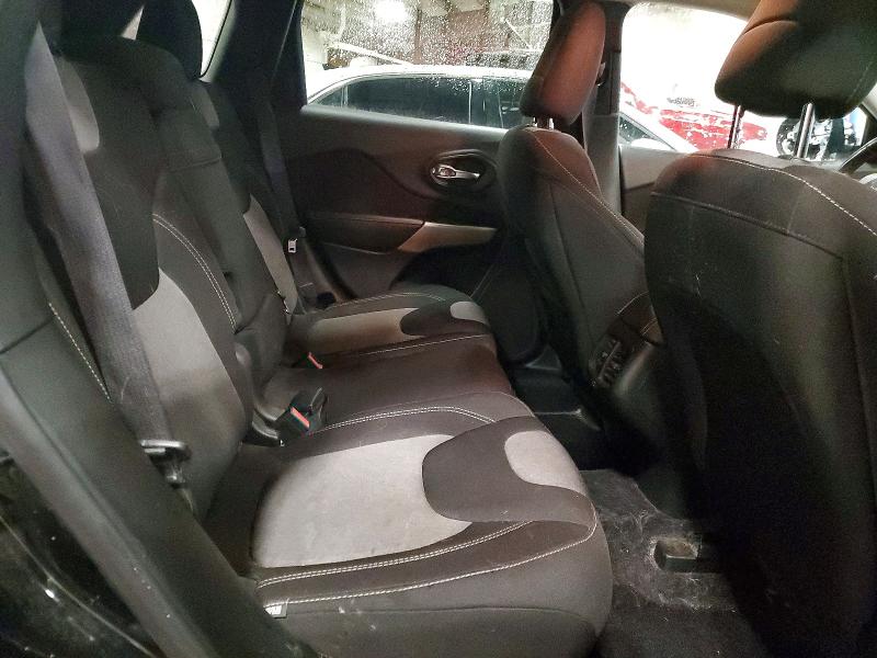 Фото 11 - JEEP GRAND CHER