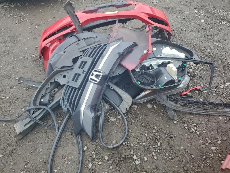 Фото 13 - HONDA HR-V