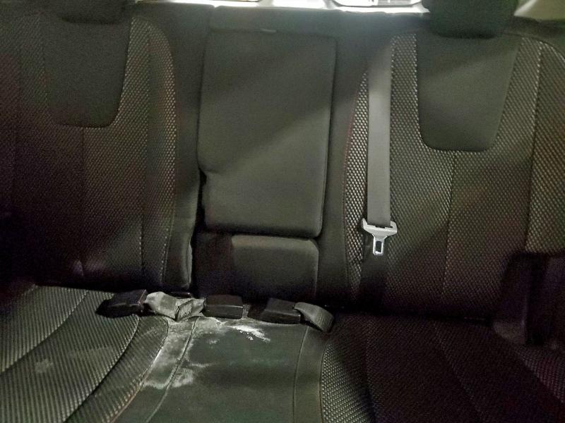 Фото 10 - CHEVROLET EQUINOX