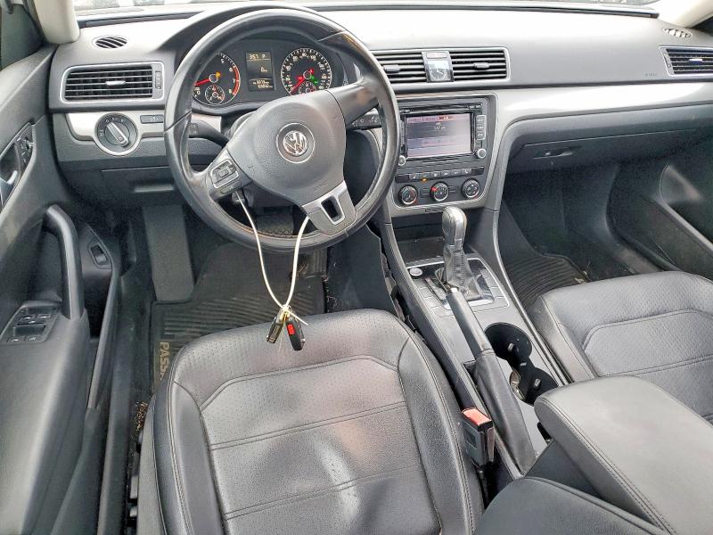 Фото 8 - VOLKSWAGEN PASSAT