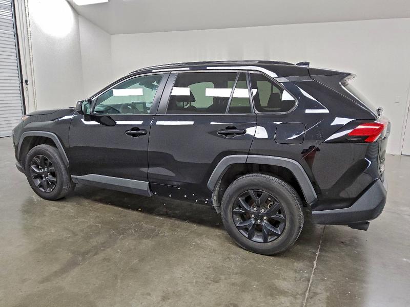 Фото 2 - TOYOTA RAV4