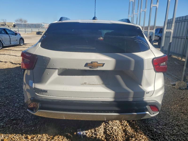 Фото 6 - CHEVROLET TRAX