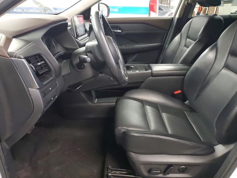 Фото 7 - NISSAN ROGUE