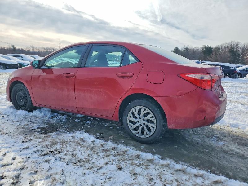 Фото 2 - TOYOTA COROLLA