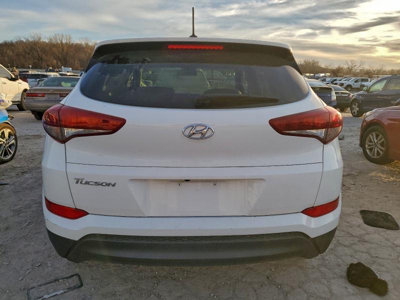 Фото 6 - HYUNDAI TUCSON