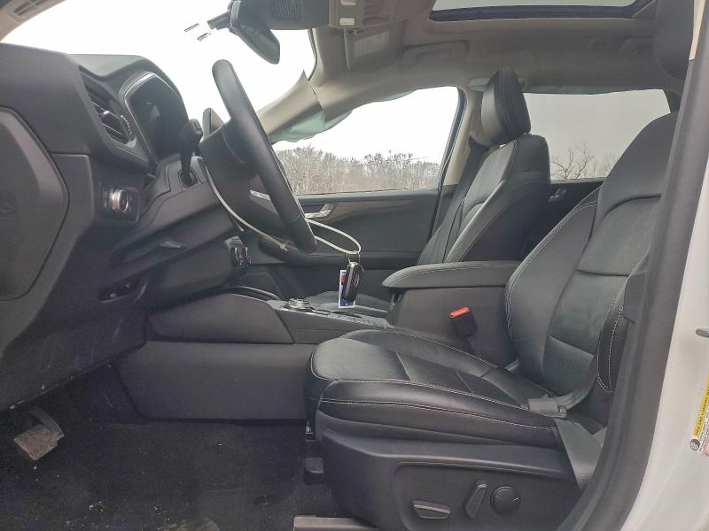 Фото 7 - FORD ESCAPE