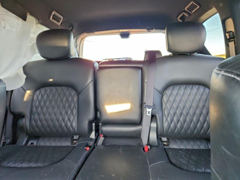 Фото 10 - INFINITI QX80