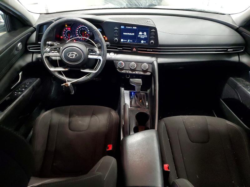 Фото 8 - HYUNDAI ELANTRA