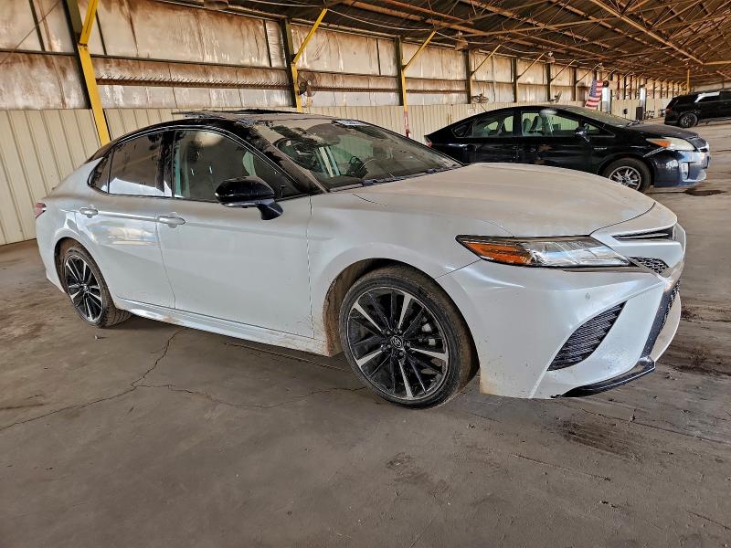 Фото 4 - TOYOTA CAMRY