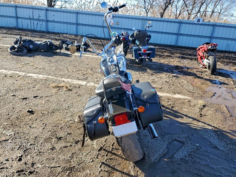 HARLEY-DAVIDSON FXSTC 2010