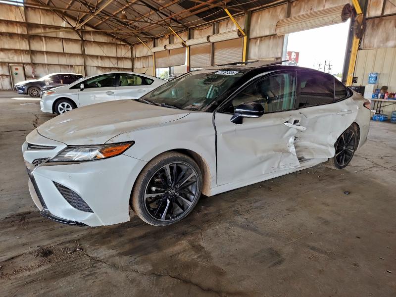 Фото 1 - TOYOTA CAMRY