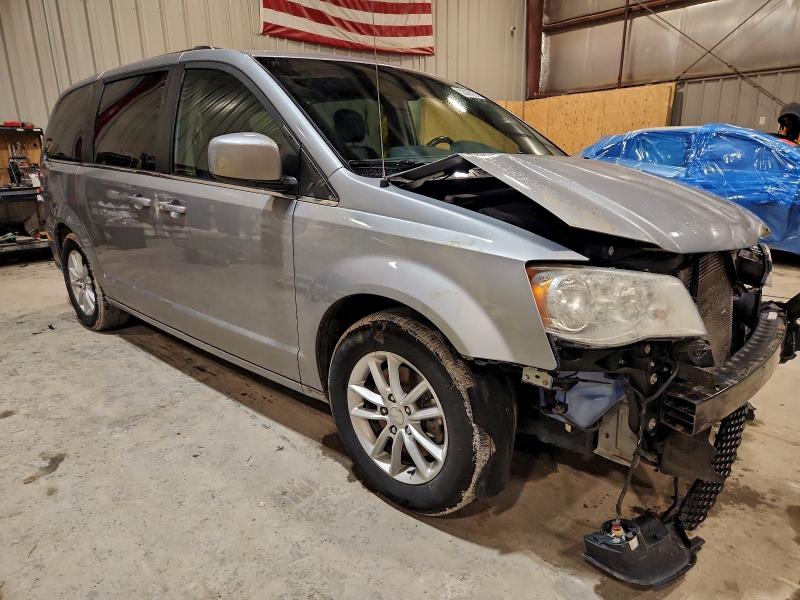 Фото 4 - DODGE CARAVAN