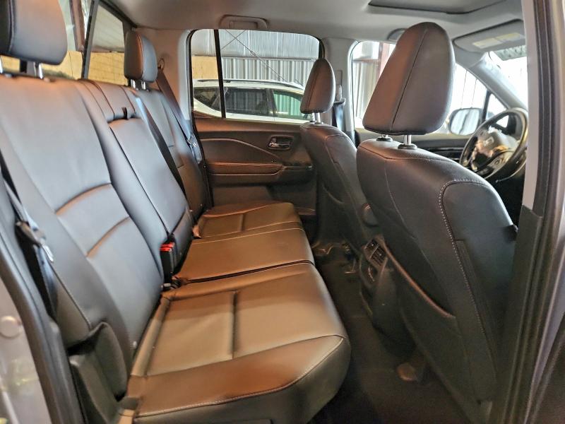 Фото 10 - HONDA RIDGELINE