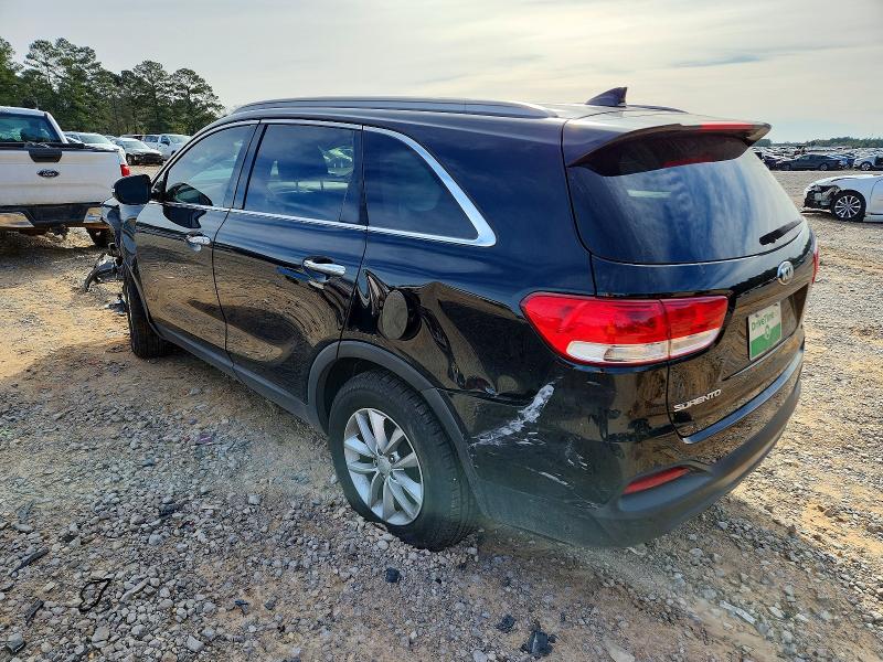Фото 2 - KIA SORENTO