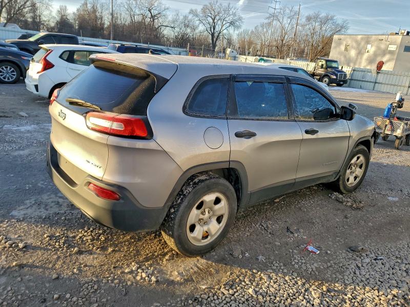 Фото 3 - JEEP GRAND CHER