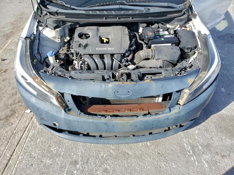 Фото 11 - KIA FORTE