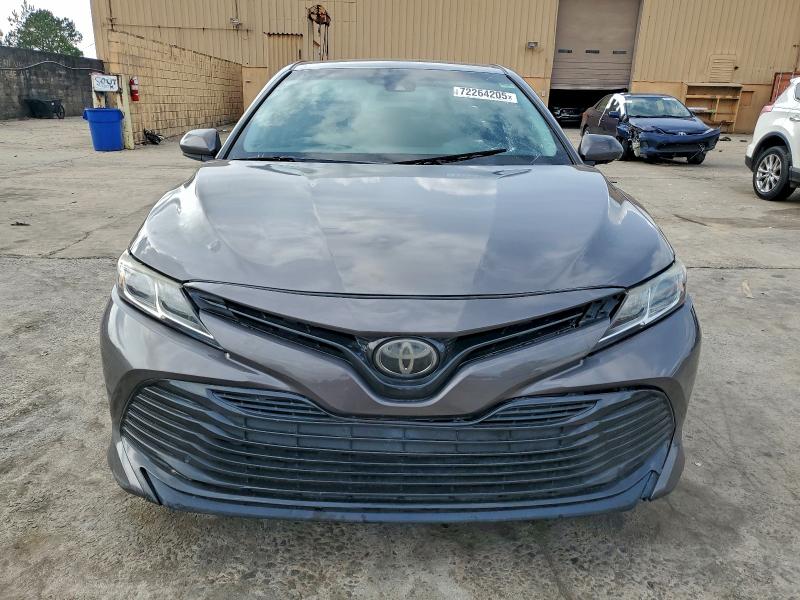 Фото 5 - TOYOTA CAMRY
