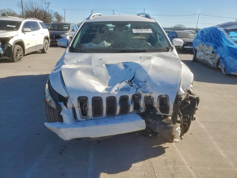 Фото 5 - JEEP GRAND CHER