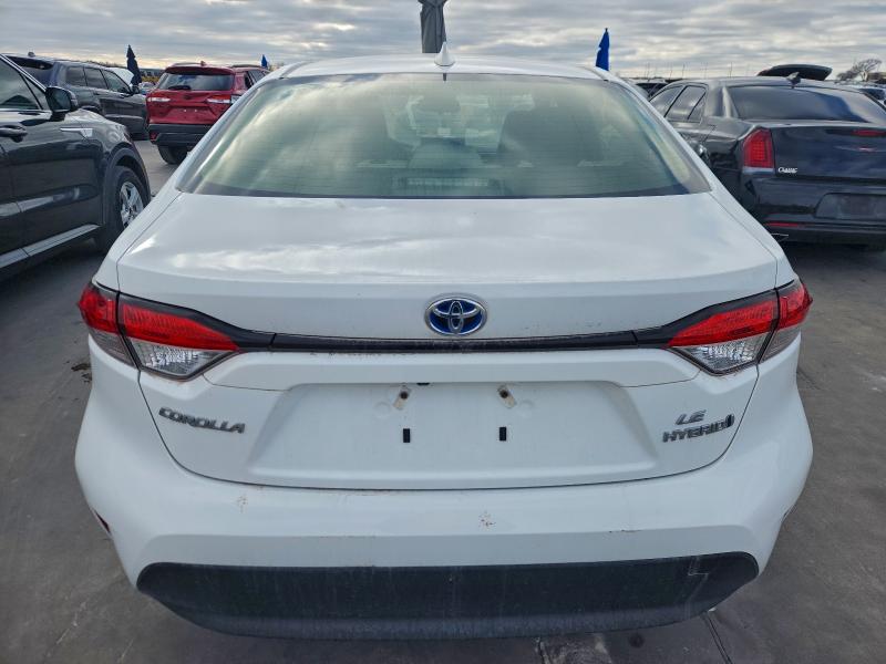 Фото 6 - TOYOTA COROLLA