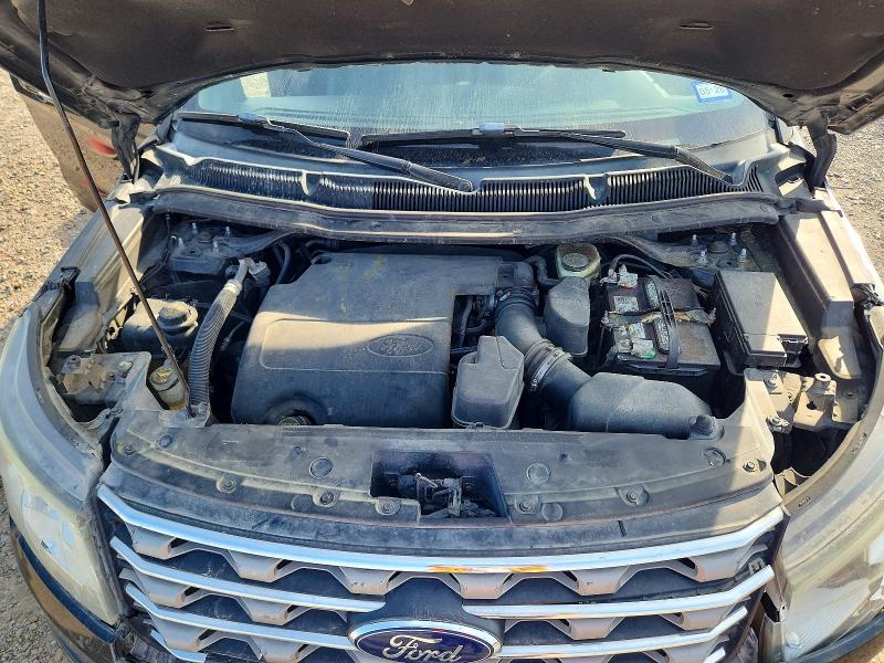 Фото 12 - FORD EXPLORER