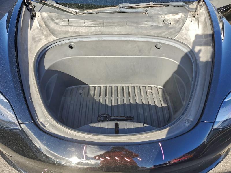 Фото 11 - TESLA MODEL 3