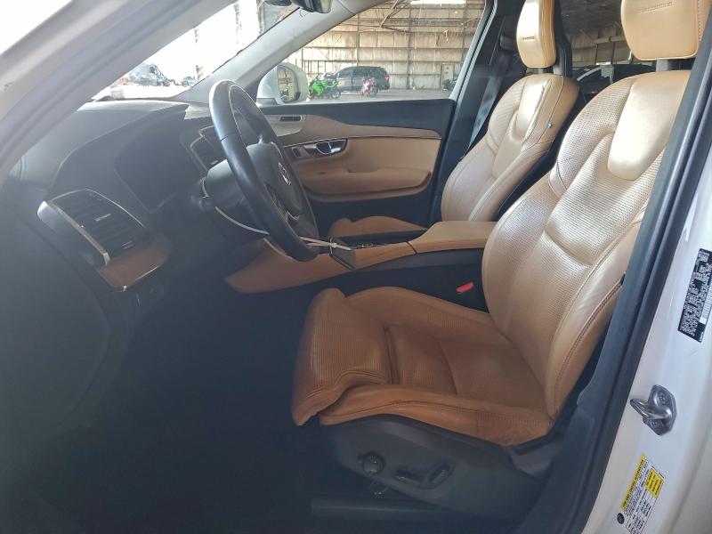 Фото 7 - VOLVO XC90