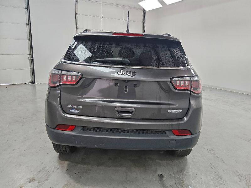 Фото 6 - JEEP COMPASS