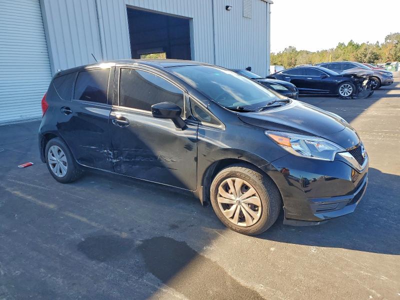 Фото 4 - NISSAN VERSA