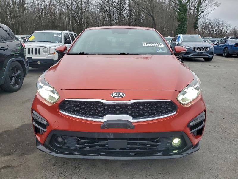 Фото 5 - KIA FORTE