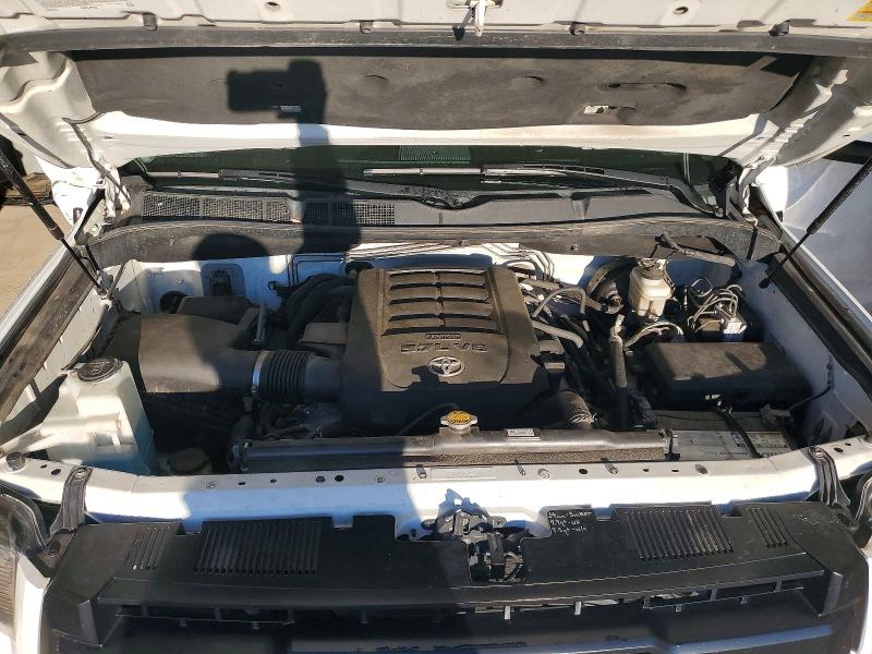 Фото 11 - TOYOTA TUNDRA